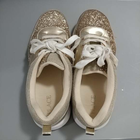 🎉HOST PICK🎉Children's Place Gold Glitter Sneakers Girls 5 - Picture 16 of 16